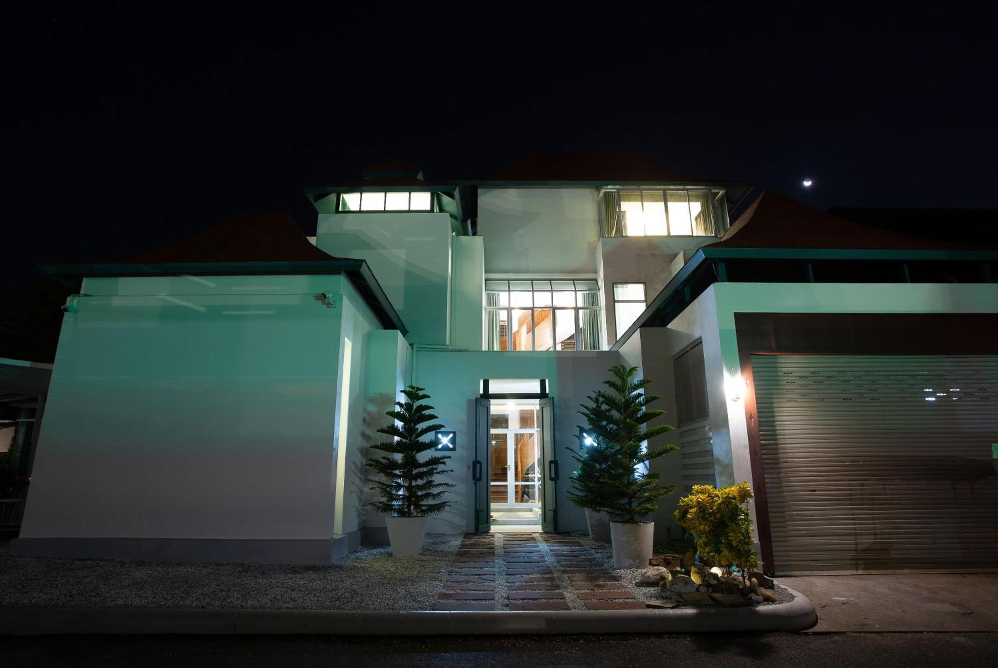 Nagawari Art Maldives Pattaya Villa Na Chom Thian Ngoại thất bức ảnh