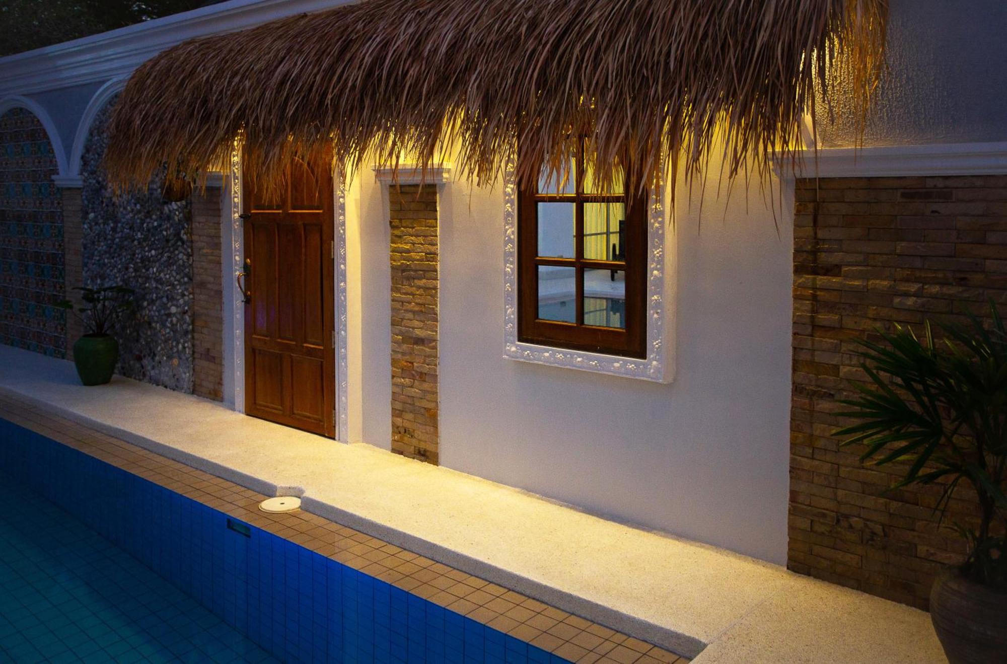 Nagawari Art Maldives Pattaya Villa Na Chom Thian Ngoại thất bức ảnh